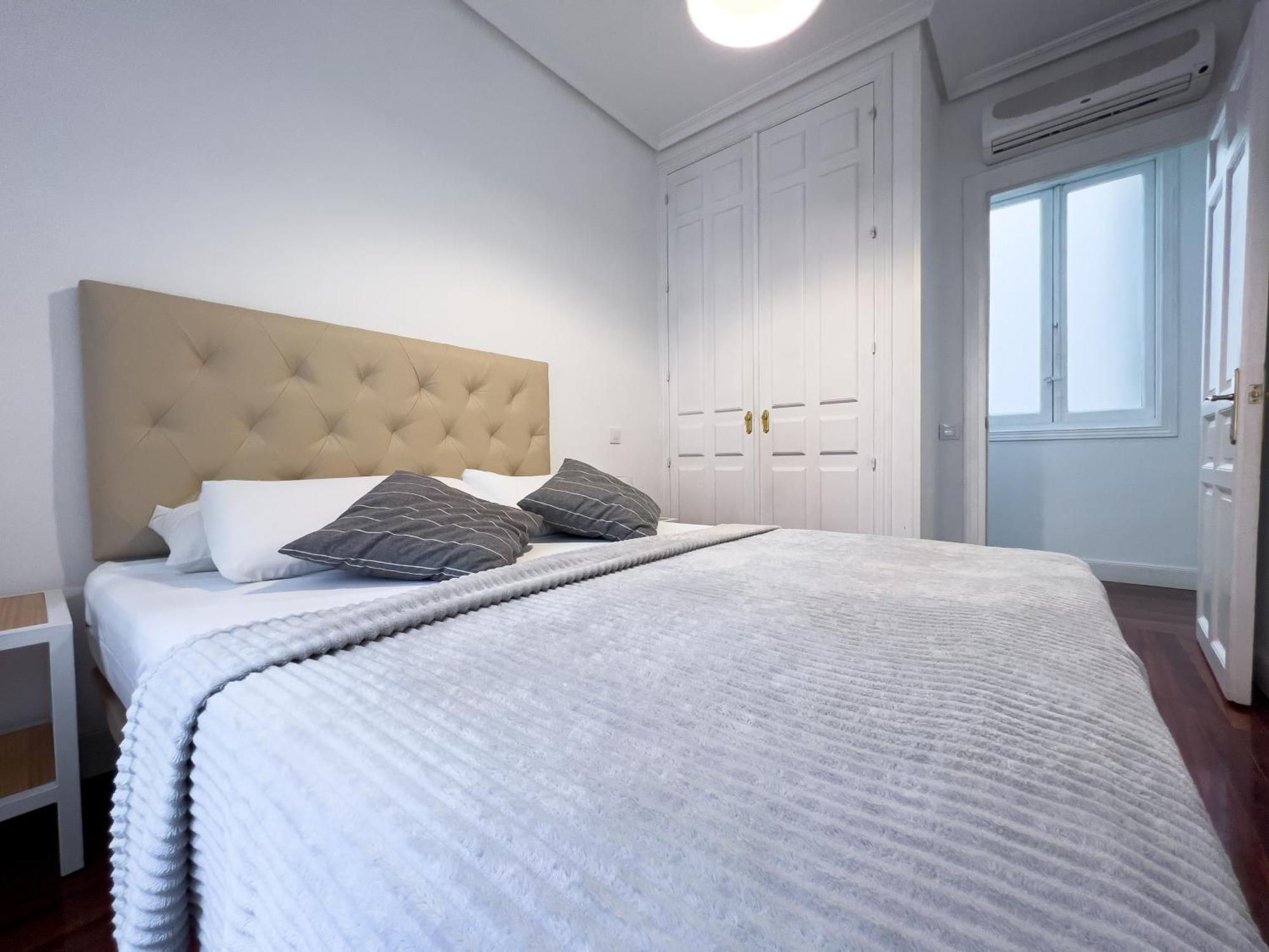 Callao Suites Мадрид Экстерьер фото