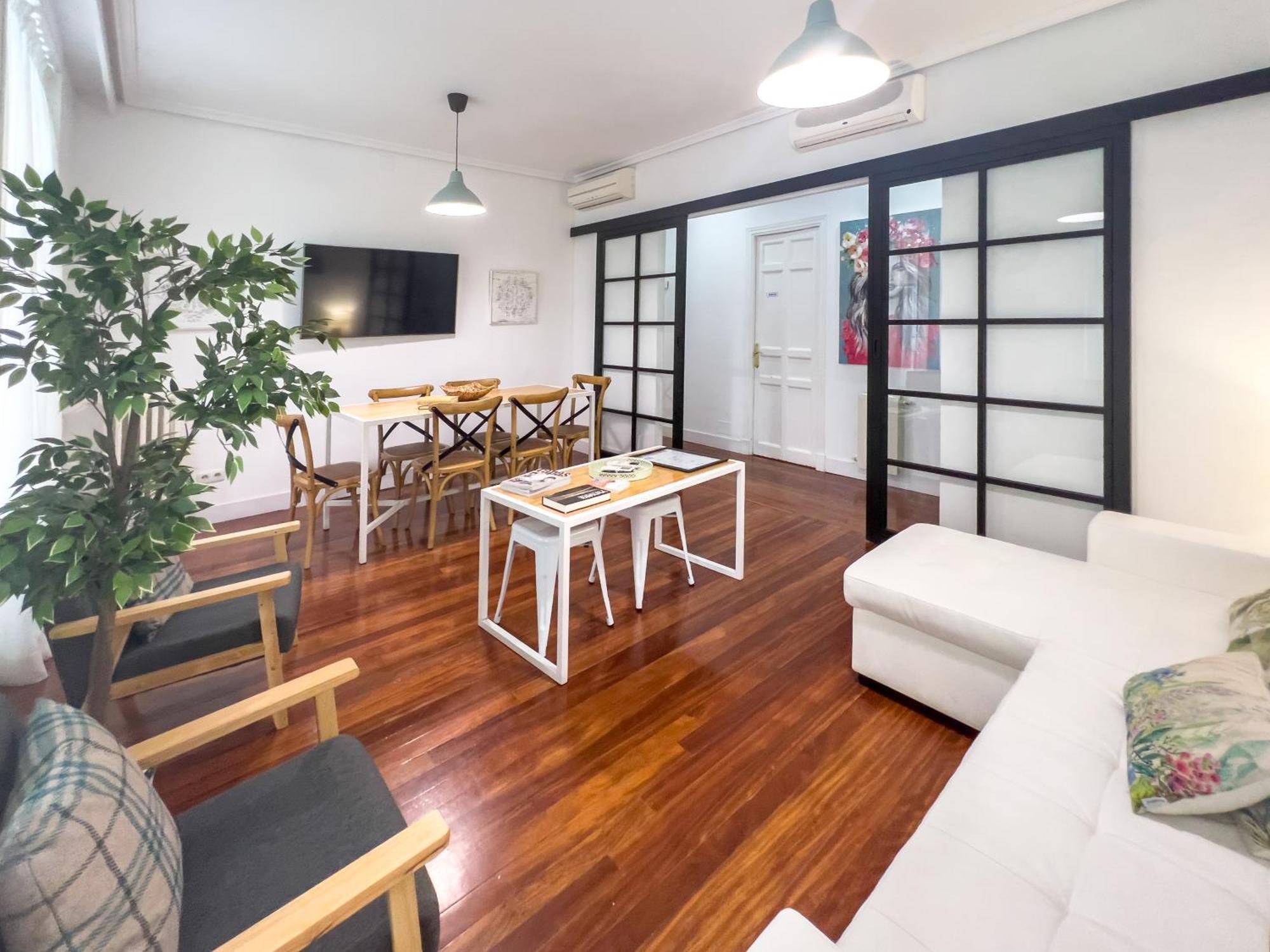 Callao Suites Мадрид Экстерьер фото