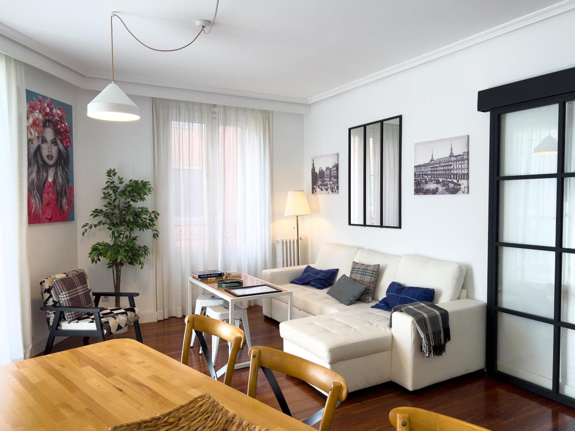 Callao Suites Мадрид Экстерьер фото